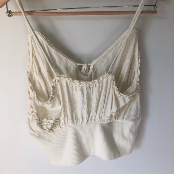 UO Mona Ruffle Top in Ivory | Size L - Picture 5 of 6